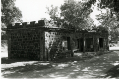 p_c_image-1