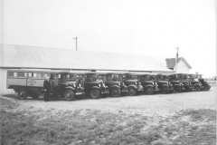 Lenapah_buses_lined_up_about_1938
